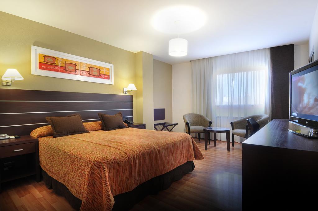 Los Sauces Hotel & Spa Villa Carlos Paz Exterior photo