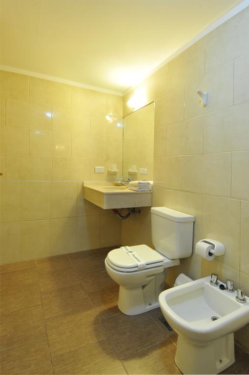 Los Sauces Hotel & Spa Villa Carlos Paz Exterior photo