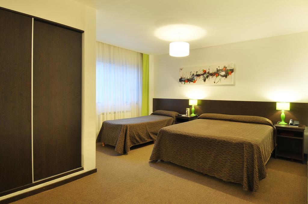 Los Sauces Hotel & Spa Villa Carlos Paz Exterior photo